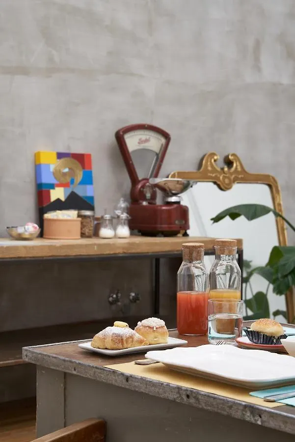 Palazzo Bevilacqua Napoli B&B Italy