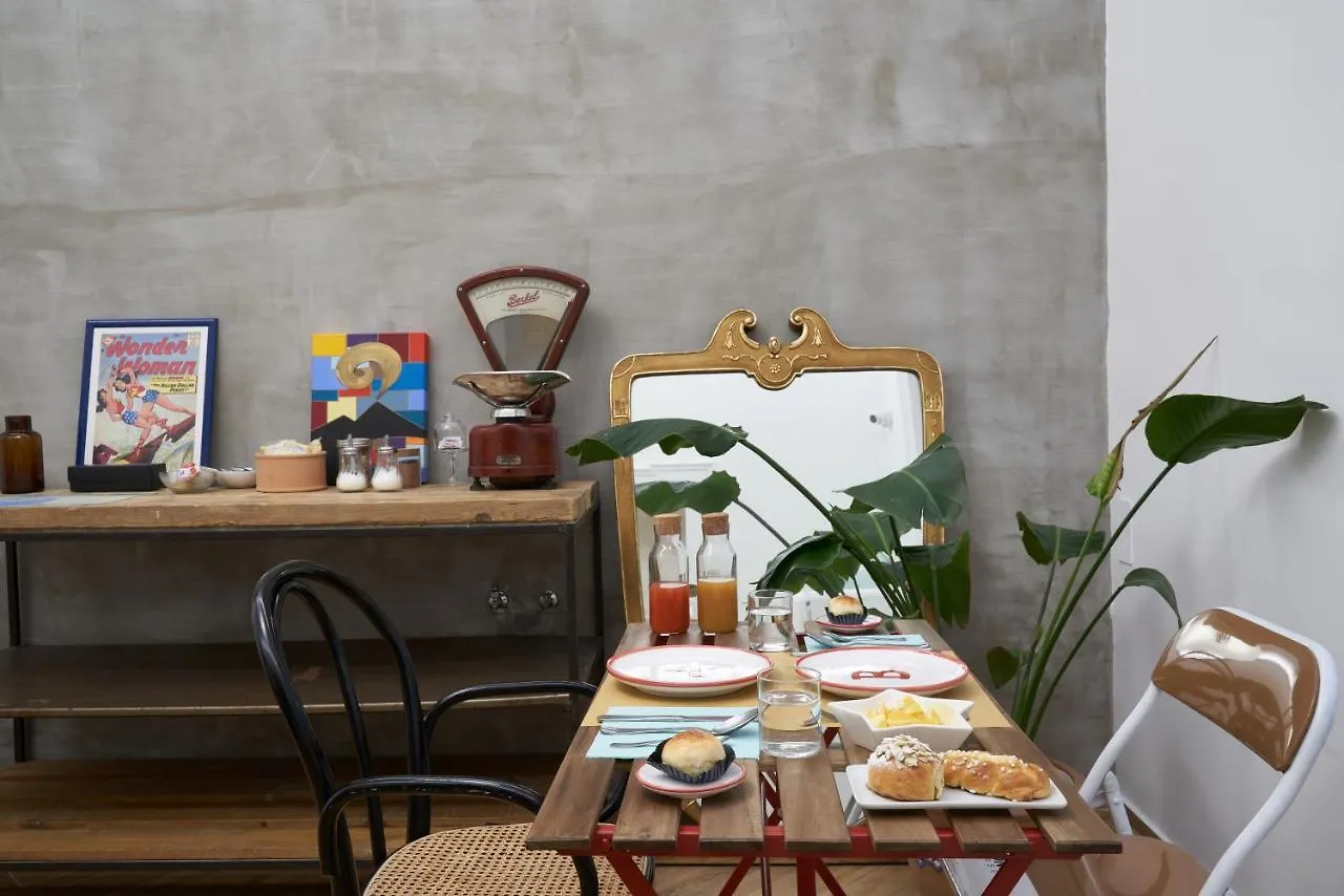 Bed & Breakfast Palazzo Bevilacqua Napoli B&B Italy